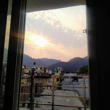 Hotel Aman Rishīkesh 外观 照片
