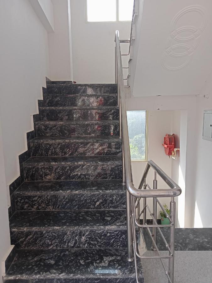 Hotel Aman Rishīkesh 外观 照片